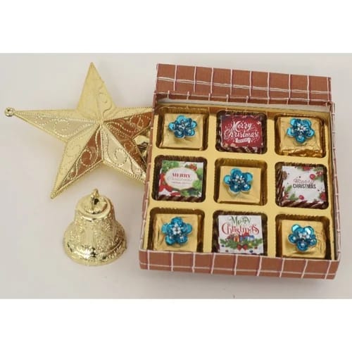 Square 9 Cavity Christmas Chocolate Gift Set