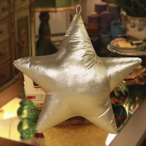 Size: 15" x 15' Hnad Made Star Shape Cushion, For Home, Decor & Gifting