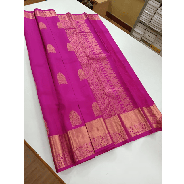 Pure handloom kanchipuram silk sarees contrast rich pallu with blouse ( B2b Only)