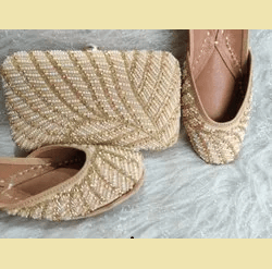 Ethnic Embroidery Punjabi Jutti with clucthes